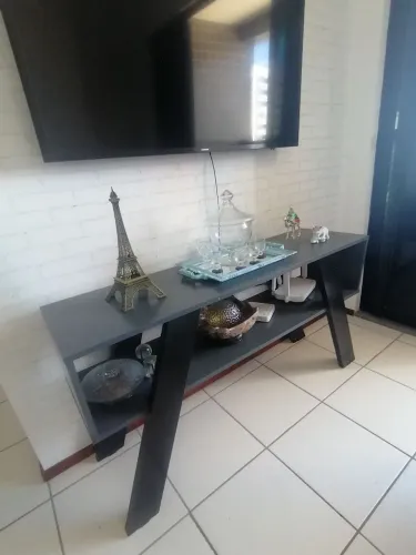 Aparador Bonito e Prático 