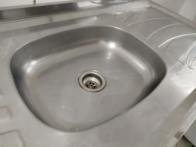 Gabinete para Pia de Cozinha com Cuba de Inox (Desapego)