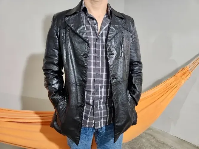 Jaqueta couro legítimo (Estilo blazer)
