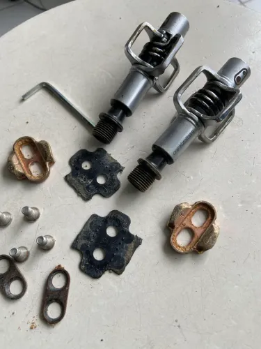 Pedal Crank Brothers Egg Beater 1 Mola Preta