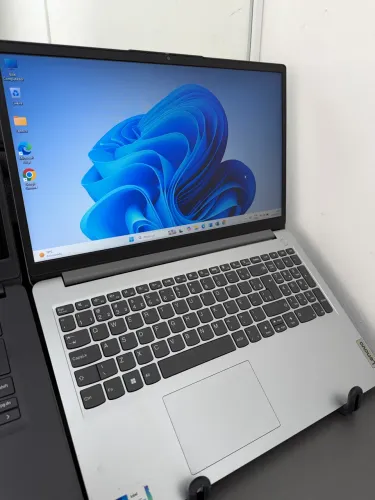 Lenovo Ideapad i7 12ª