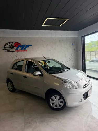 Nissan March S 1.6 16V Flex Fuel 5P 2012