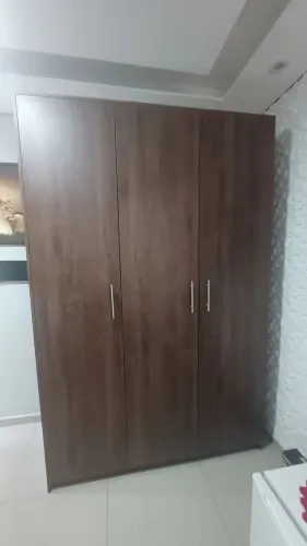 Quarda roupa Madeira MDF