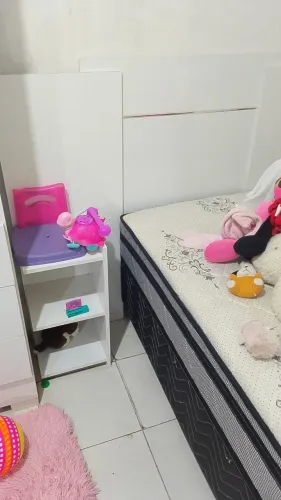 Vendo cabeceira de cama solteiro 
