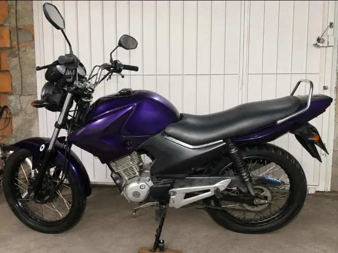 Vendo ou troco em som automotivo.