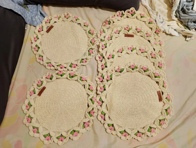 Suplat de crochê artesanal 
