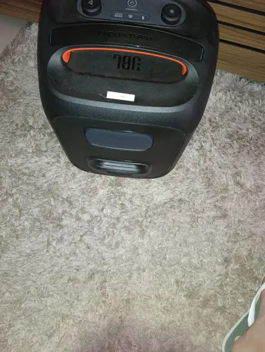 JBL Pouco uso e aí da leva um microfone JBL original
