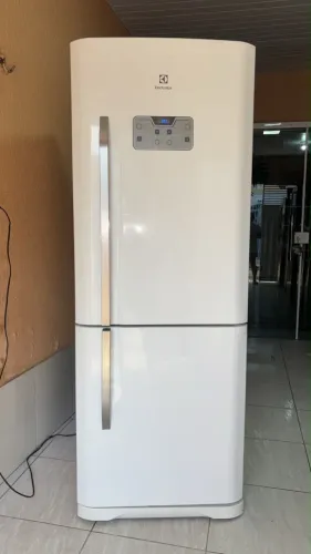 Geladeira Electrolux inverse