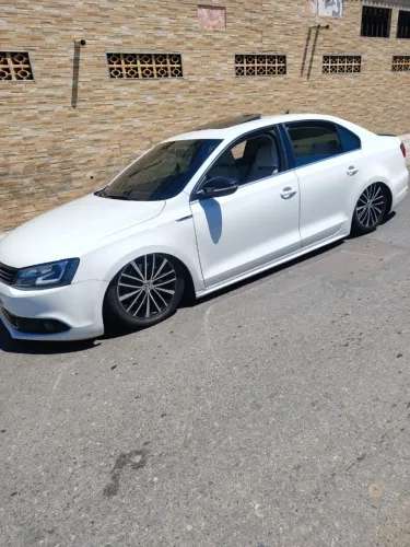 Volkswagen Jetta Highline 2.0 TSI 16V 4P Tiptronic 2013