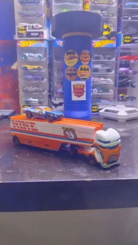 Caminhão Hotwheels 
