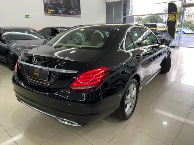 Mercedes-Benz C-180 CGI Avant. 1.6/1.6 Flextb 16V Aut. 2018