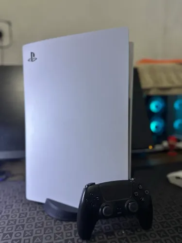 PS5 Fat 825gb com leitor de CD