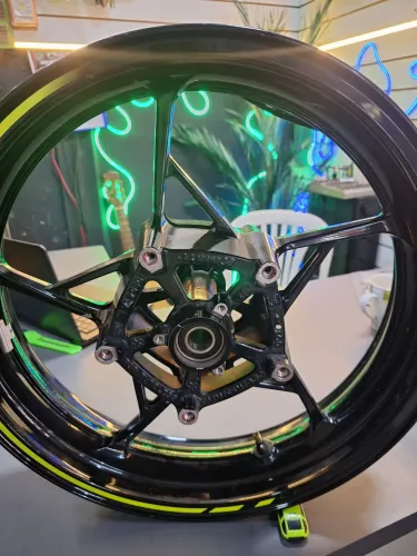 Roda dianteira kawasaki Z-900 2021/22 Original de fábrica