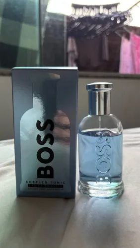 Perfume Masculino Boss Bottled Tonic Hugo Boss Eau de Toilette Spray 100 Ml