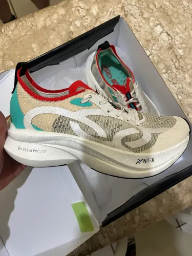 Tênis Olympikus Corre Grafeno 3 - Tam. 36 - Off White - Pouquíssimo Uso