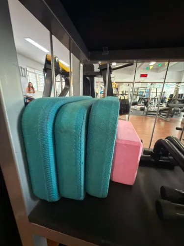 Conjunto de acessórios funcionais com estante