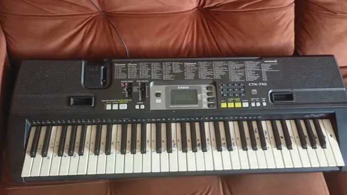Teclado CASIO CTK-710