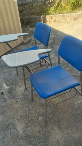 Cadeiras escolar
