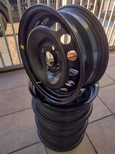 Jogo de Rodas de Ferro Aro 14 LINHA FORD 4X108 "NOVAS SEM USO"