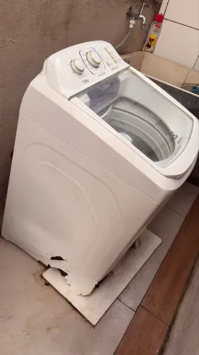 Máquina de lavar roupa 
