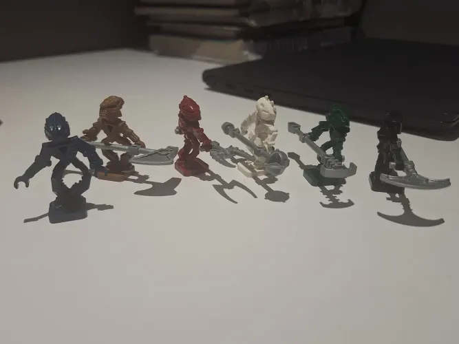 Bonecos Lego Byonicle