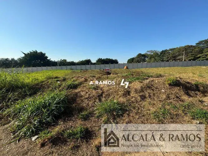 Terreno à venda, 300 m² por R$ 360.000,00 - Avecuia - Porto Feliz/SP