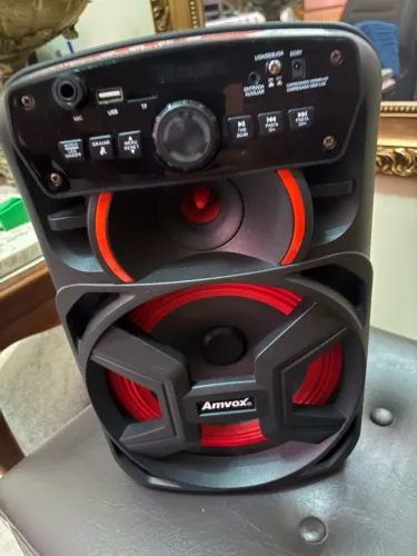 Caixa amplificada amvox