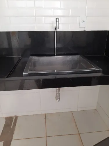 Vende-se bancada 