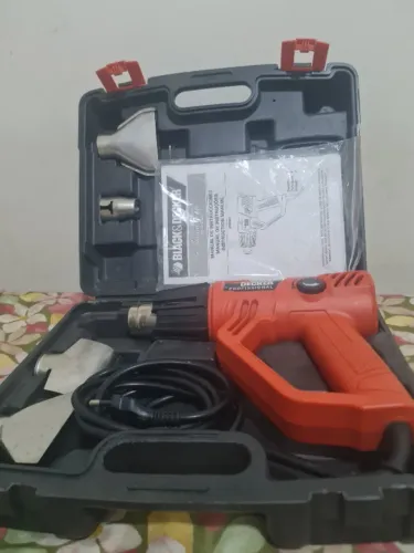 Soprador Térmico Black & Decker Professional  ModeloHG2000 + Maleta e Acessórios (Usado)