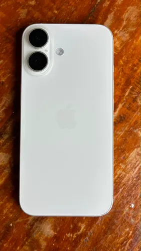 iPhone 16 - 256gb - na garantia
