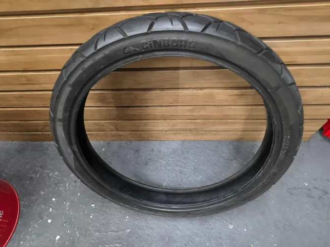 Pneu dianteiro XRE/lander