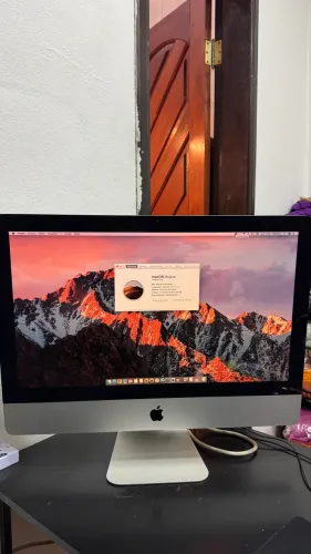 ? iMac 21,5? Apple - SSD + Pronto para Uso | R$ 1.400. Com caixa.
