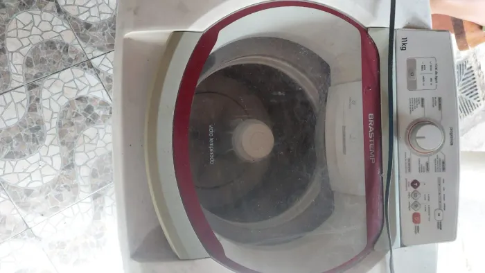 Maquina de lavar roupa