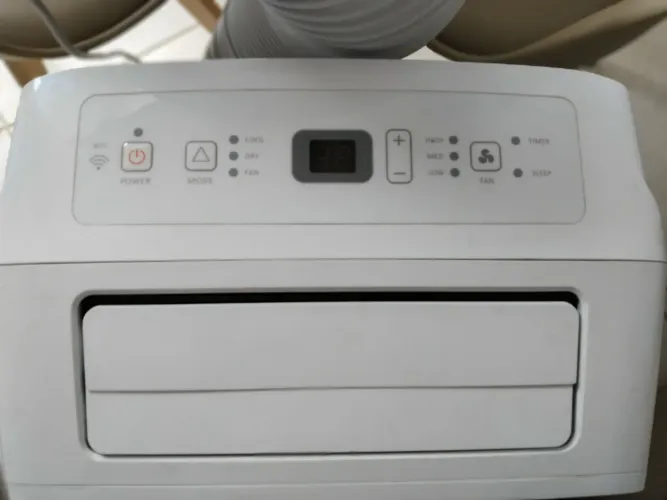 Ar condicionado de piso SEMINOVO Hisense 12mil BTUS