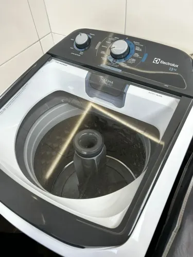 Máquina de lavar Electrolux 13kg - Na garantia