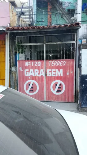 Vendo 5 casas no final de linha Abaeté 