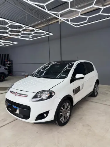 Fiat Palio Sporting 1.6 Flex 16V 5P 2015