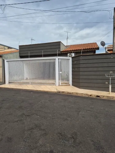 Casa em Guapiaçu 