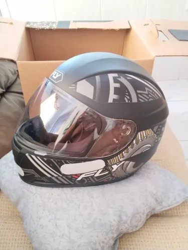 Capacete (NOVO)