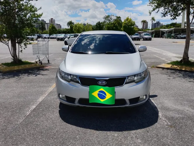 Kia Motors Cerato 1.6 16V Aut. 2012