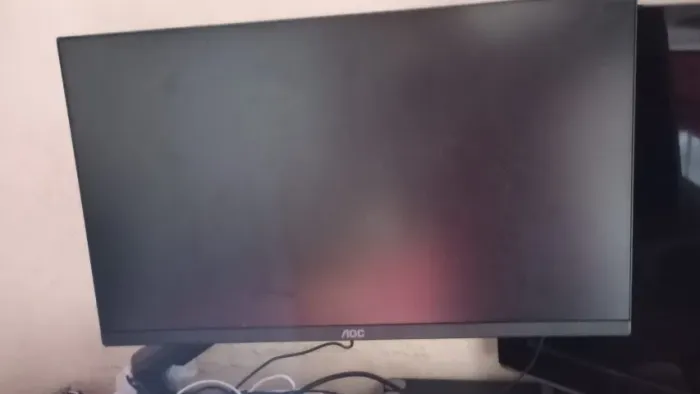 MONITOR AOC