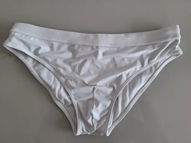 Sunga Slim Cavada Yamamay Italia Branca Usada M