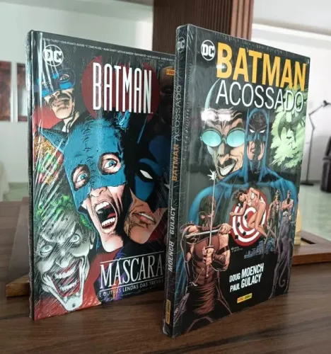 COMBO  MÁSCARA E OUTRAS LENDAS DAS TREVAS + BATMAN ACOSSADO. Novos Lacrados.