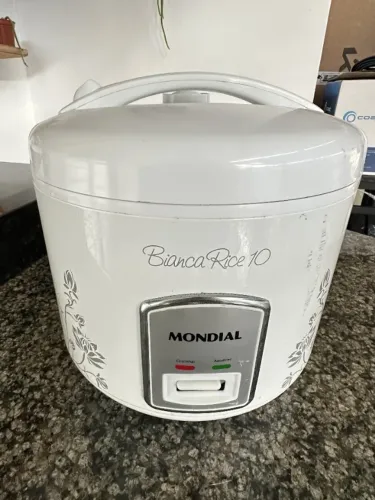 Panela de Pressão Elétrica Mondial (220v)