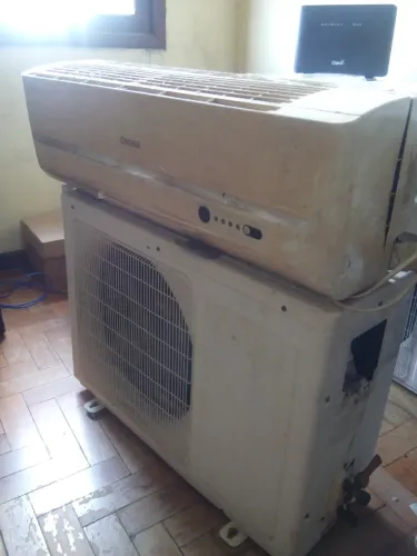 Ar condicionado Split 12 mil BTUs da Consul (usado) em Porto Alegre (BARBADA)