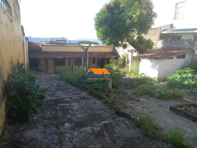 Lote de 360m² com casa e 3 quartos, Bairro Santa Inês, Belo Horizonte/MG