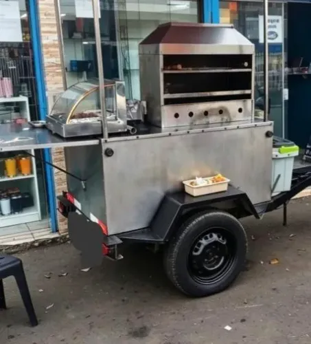 Carretinha de espetinho