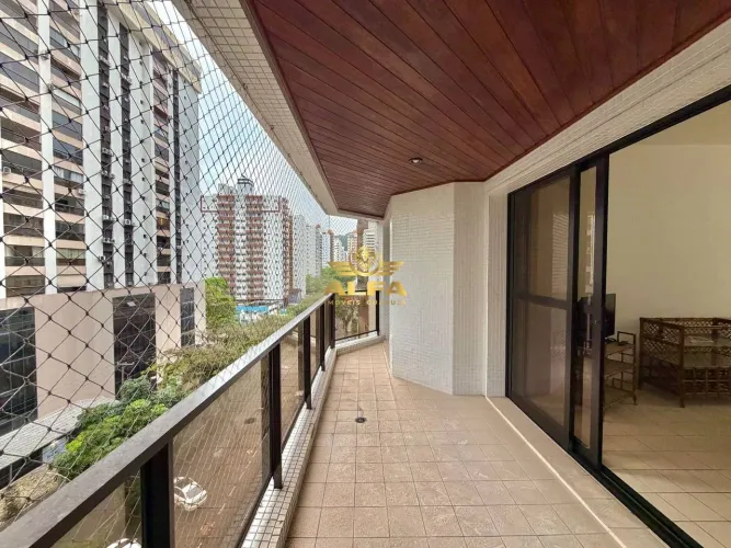 Apartamento à venda na praia de Pitangueiras - Alfa imóveis Guarujá
