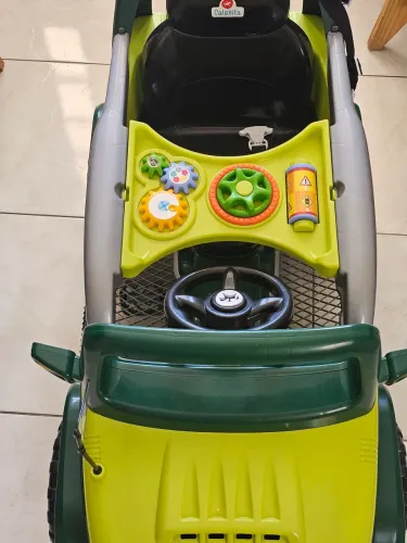 Carrinho jeep calesita passeio