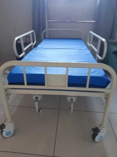 Cama hospitalar